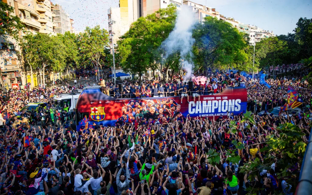 Lire la suite à propos de l’article FC Barcelona, Champions of Spain for the 28th Time: A Near-Perfect Season